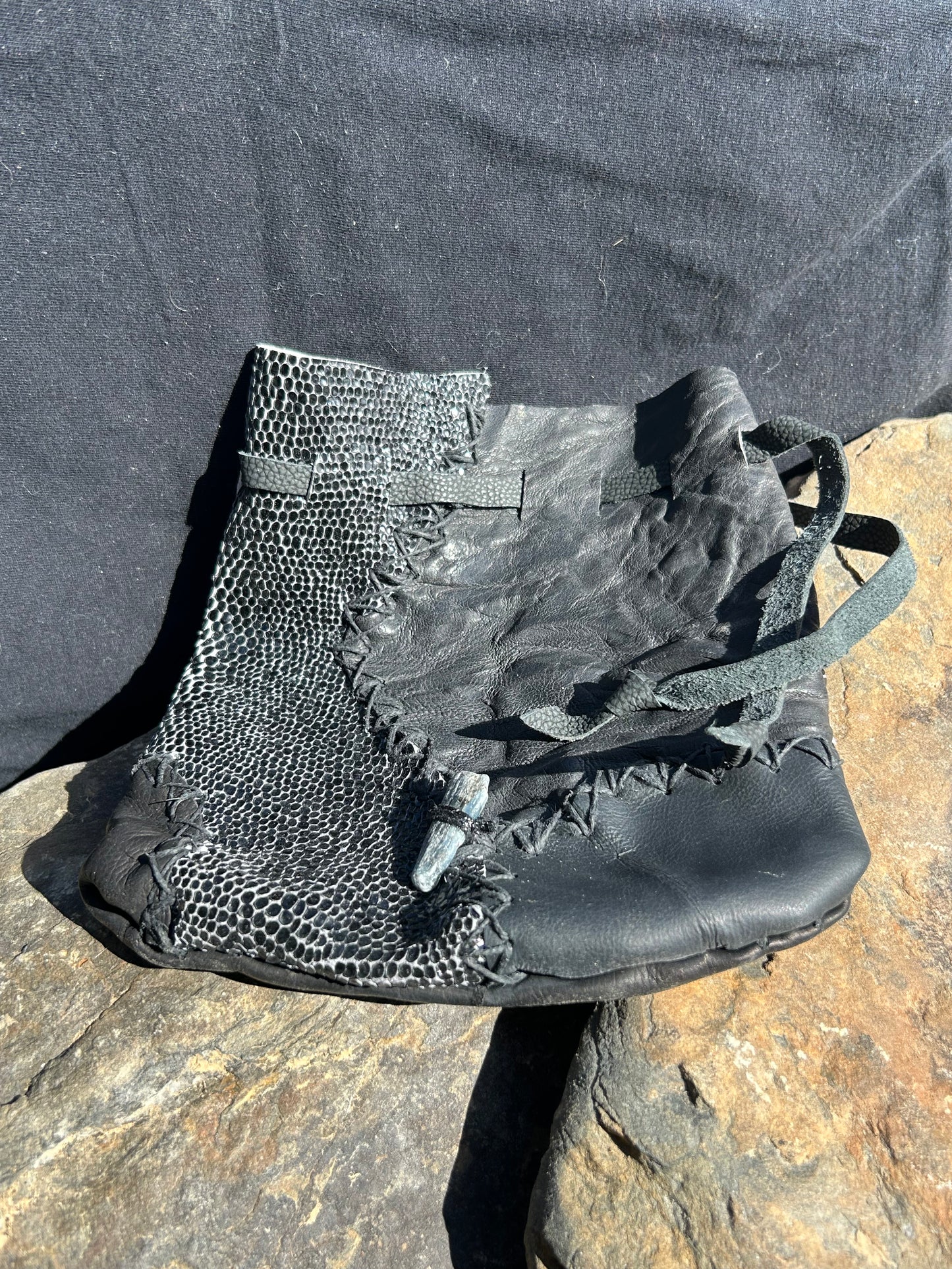 Italian Leather Cinch Pouch - Elegance for Runes and Tarot