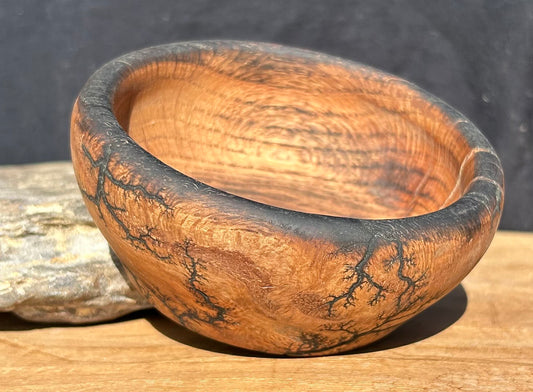 Red Oak Offering Bowl with Fractal Burning