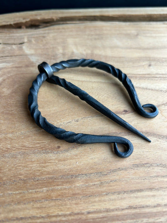 Cloak Pin - Large